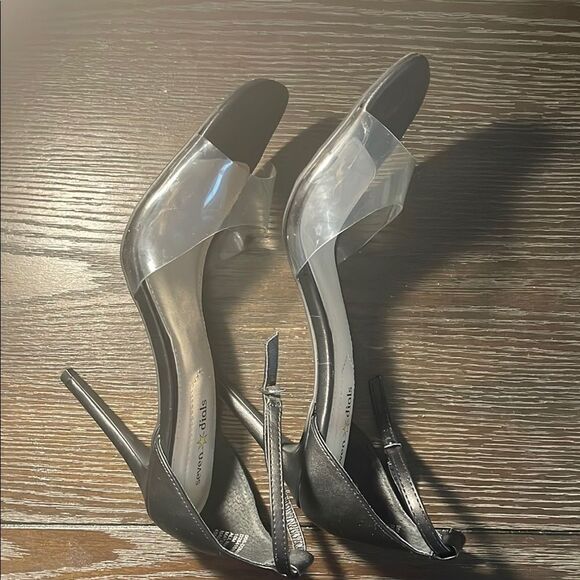 Seven Dials Black Women's Shoes - Picture 1 of 7